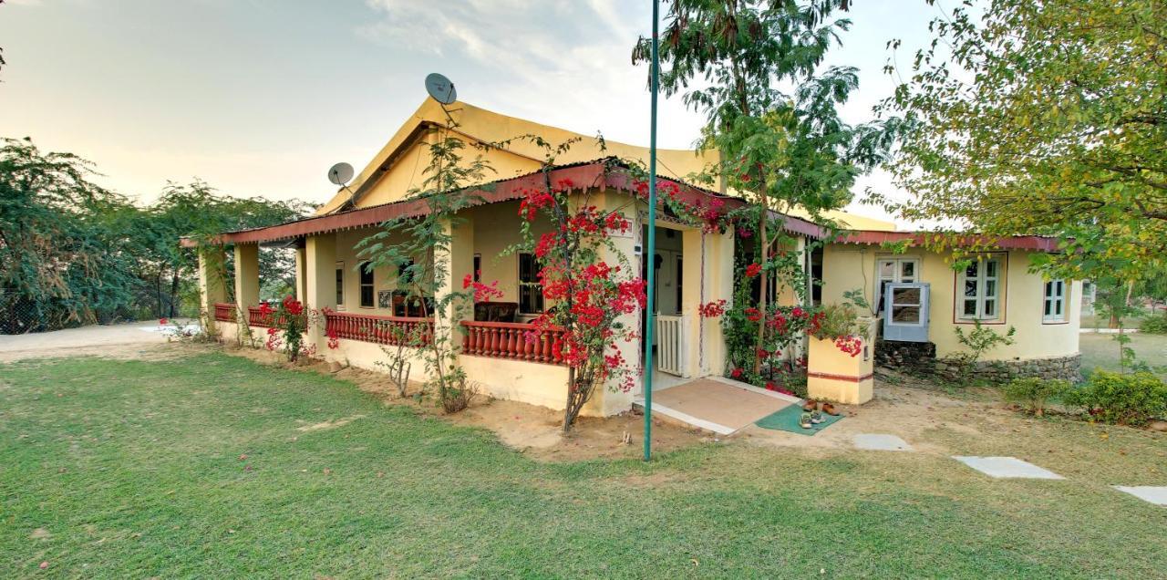 Bhadrawati - A Riverside Safari Lodge Ranthambore Exteriör bild