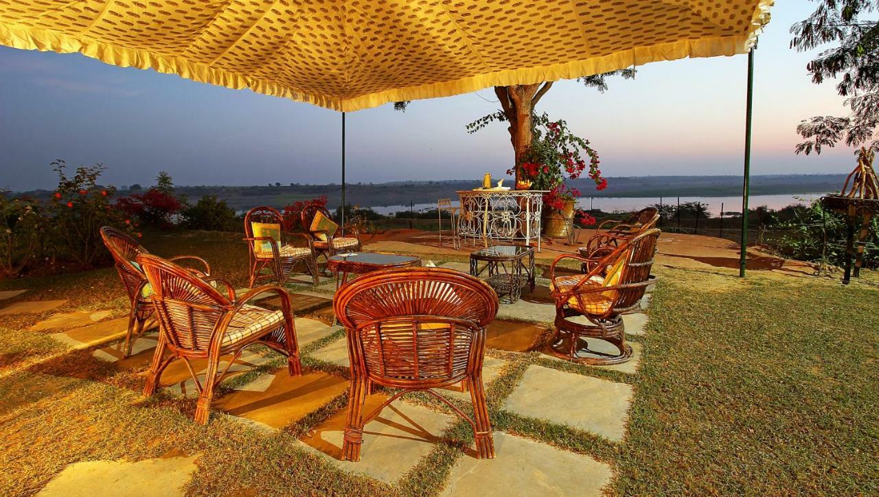 Bhadrawati - A Riverside Safari Lodge Ranthambore Exteriör bild